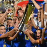 Natalie Revelo y Miryam Núñez completaron con éxito la Clásica Pionera Race en España.