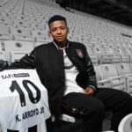 Richard Carapaz sube posiciones en la Etoile de Bessèges