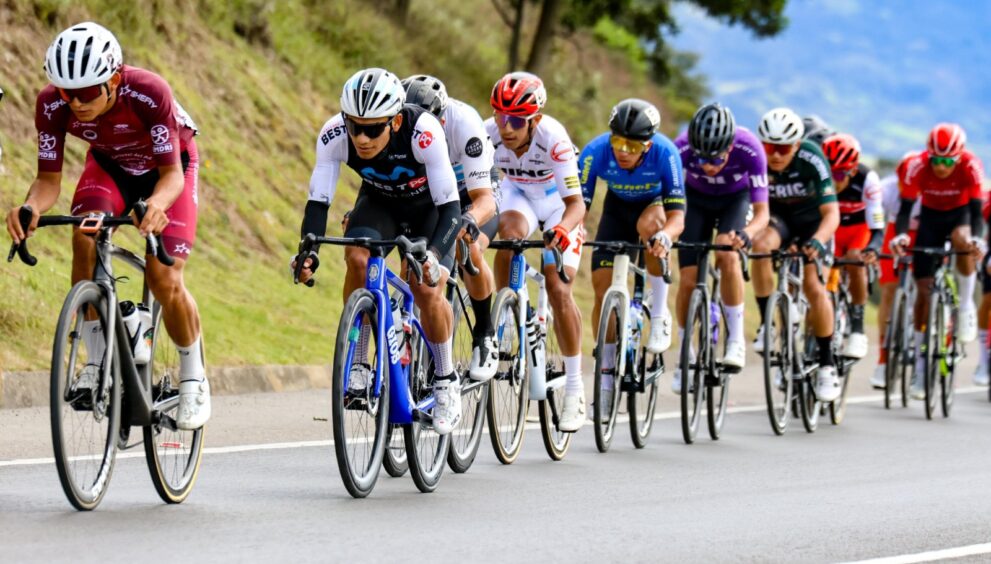 Bryan Obando ingresó al Top Ten de la Vuelta a Colombia 2025